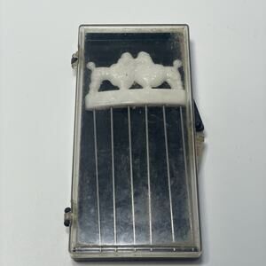 Vintage GlamourLift White Poodle Hair Pick Hair Style Comb Kurtell & Co